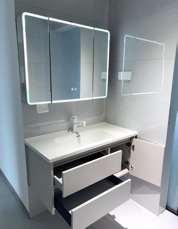 Aluminum alloy bathroom cabinet - Image 2